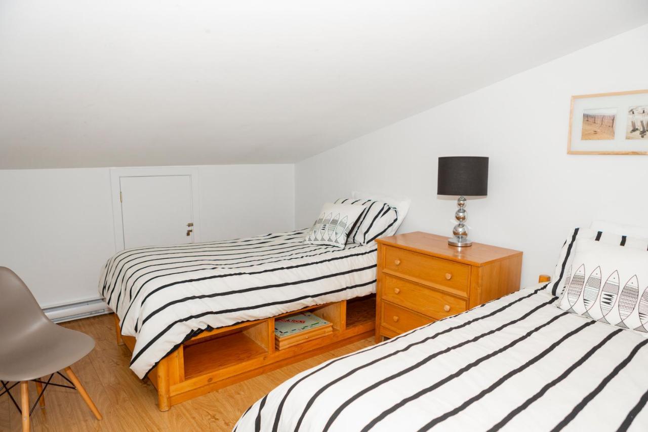Location Tourisme Estrie - Oberge Du Village Magog Exterior photo